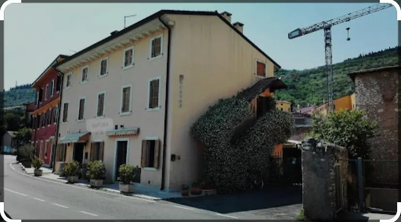 ベッド・アンド・ブレックファスト Alloggio La Pesa ヴェローナ イタリア